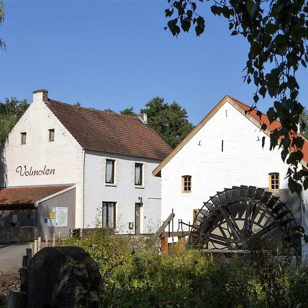 Vakantieverblijf Volmolen B&B Maaseik Exterior photo