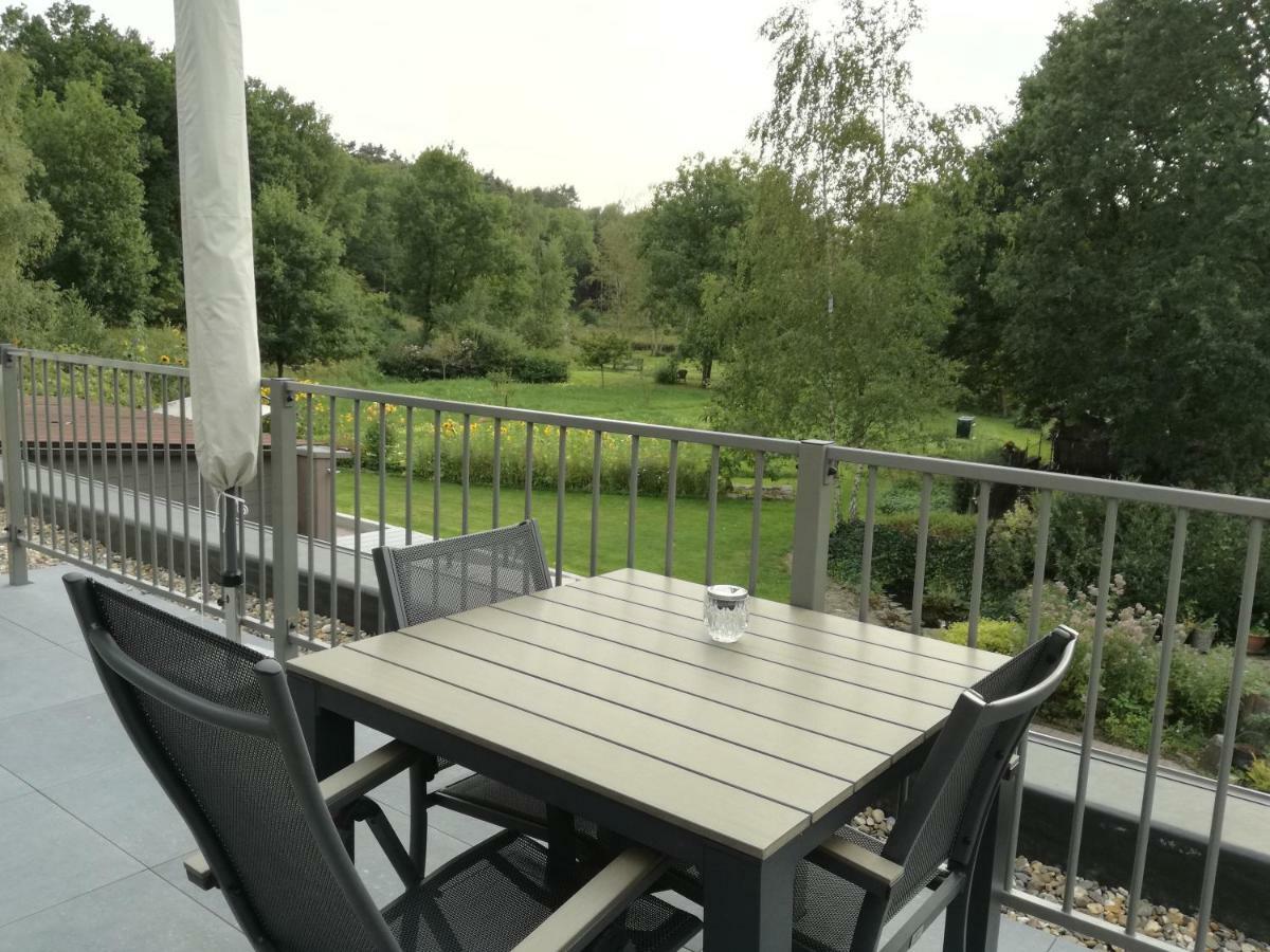 Vakantieverblijf Volmolen B&B Maaseik Exterior photo